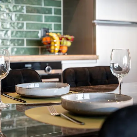 Lägenhet Soleluna 2-on The Beach-hot Tub-smart Kos