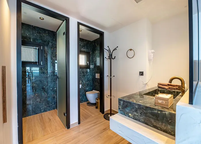 Soleluna 2-on The Beach-hot Tub-smart *