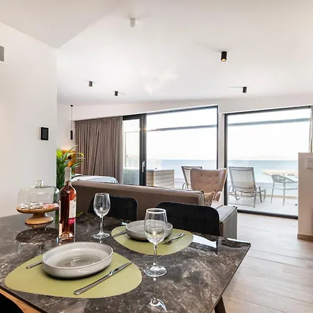 Soleluna 2-on The Beach-hot Tub-smart Kosz